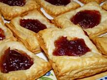 Fot. Anna Z, Ciastka francuskie z marmoladą różaną