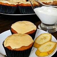 Muffiny jogurtowe z bananami