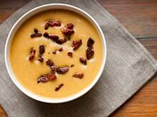 Fot. wjosna, Krem z warzyw z chrupiącym boczkiem