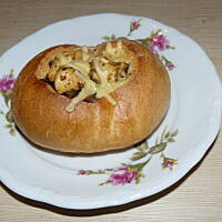 Gorące bułeczki z kurczakiem