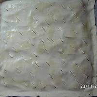 Ciasto francuskie z szynka i serem topionym