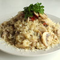 Risotto z kurczakiem i pieczarkami