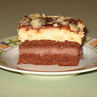 Biszkopt z serem i jabłkami