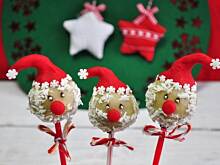 Fot. MIENTA, Pomarańczowe cake pops z marcepanem