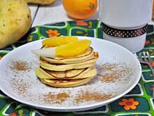 Fot. MIENTA, Placuszki z ricotty z pomarańczą i gruszką