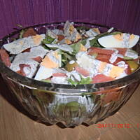 Sałatka z łososiem