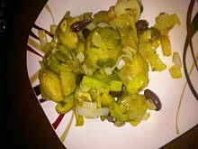 Fot. bobo100, Sałatka brukselkowa z pestkami dyni