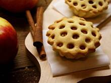 Fot. APM, Mini babeczkowe szarlotki