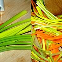 Pstrąg łososiowy na warzywach