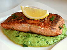 Fot. Barb82, Smażony łosoś z puree ziemniaczano - groszkowym