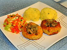 Fot. je7mima, Gniazdka drobiowe wypełniane pieczarkami