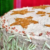 Świąteczny torcik piernikowo-pomarańczowy