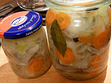 Fot. Mama - Różyczki, Śledzie marynowane wg mojej mamy