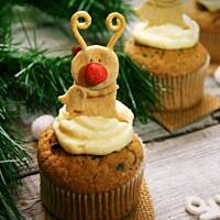 Muffinki cynamonowe z kremem i ciachem