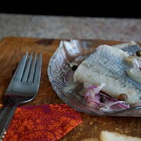 Śledź z cebulą w oleju