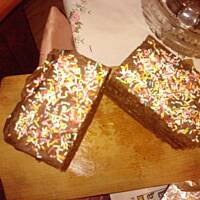 Piernik z dżemem brzoskwiniowym