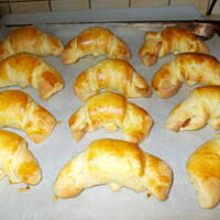 rogaliki drożdżowe