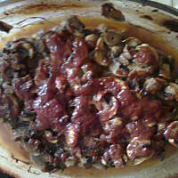 karkówka pieczona z pieczarkami w keczupie