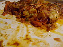 Fot. pwyso, świderki(fusilli) z pomidorami i tuńczykiem