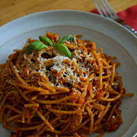 Sos bolognese / sos boloński (4 porcje)