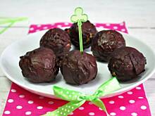 Fot. MIENTA, Mini pączki w czekoladzie