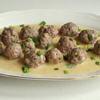 Pulpeciki w sosie musztardowo-śmietanowym