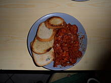 Fot. jarewski, kiełbasa z cebulą