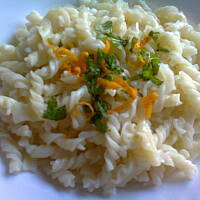 Makaron z serem i cytryną