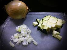 Fot. Konradek, Łosoś po japońsku z imbirem i farfalle