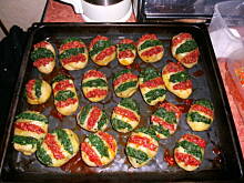 Fot. borniak78, ziemniaki faszerowane szpinakiem i mięsem mielonym