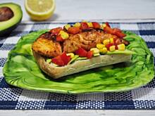 Fot. MIENTA, Meksykański fishburger