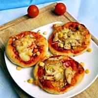 Pizzerinki z kurczakiem i kukurydzą