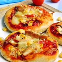Pizzerinki z kurczakiem i kukurydzą