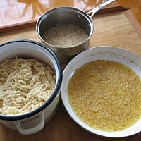 Gołąbki z ziemniaków z kaszą jęczmienną