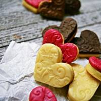 Ciasteczka serduszka z czekoladą plastyczną