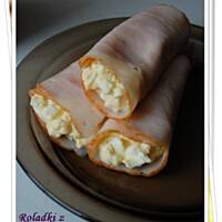 Roladki z wędliny z pasta jajeczą