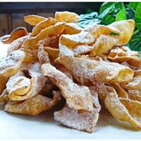 Karnawałowe Faworki / Chrust z cukrem pudrem