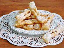 Fot. MIENTA, Proste faworki