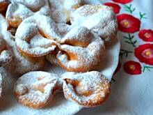 Fot. Magoldie, Smażone kokardki