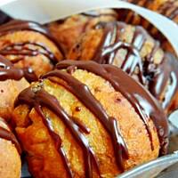 Mini pączki straciatella