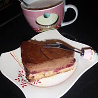 Sernik czekoladowy z masą wisniową