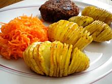 Fot. RudaGajowa, Pieczone ziemniaki Hasselback