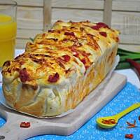 Pikantny chlebek odrywany