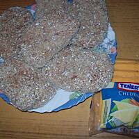 Kotlety mielone z serkiem topionym i pieczarkami