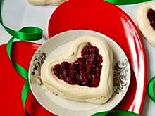 Fot. Mloda, Bezowe serca z wiśniami