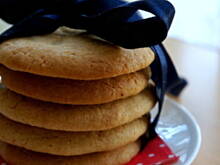 Fot. kasia_sach, Belgijskie ciasteczka z białą czekoladą (ok 25 szt, o średnicy ok 8-10 cm)