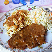 Bitki  wołowe w sosie bardzo proste i smaczne