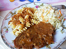 Fot. Mama - Różyczki, Bitki  wołowe w sosie bardzo proste i smaczne