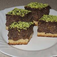 makowiec z jabłkami