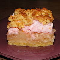 Szarlotka z pianą i kruszonką